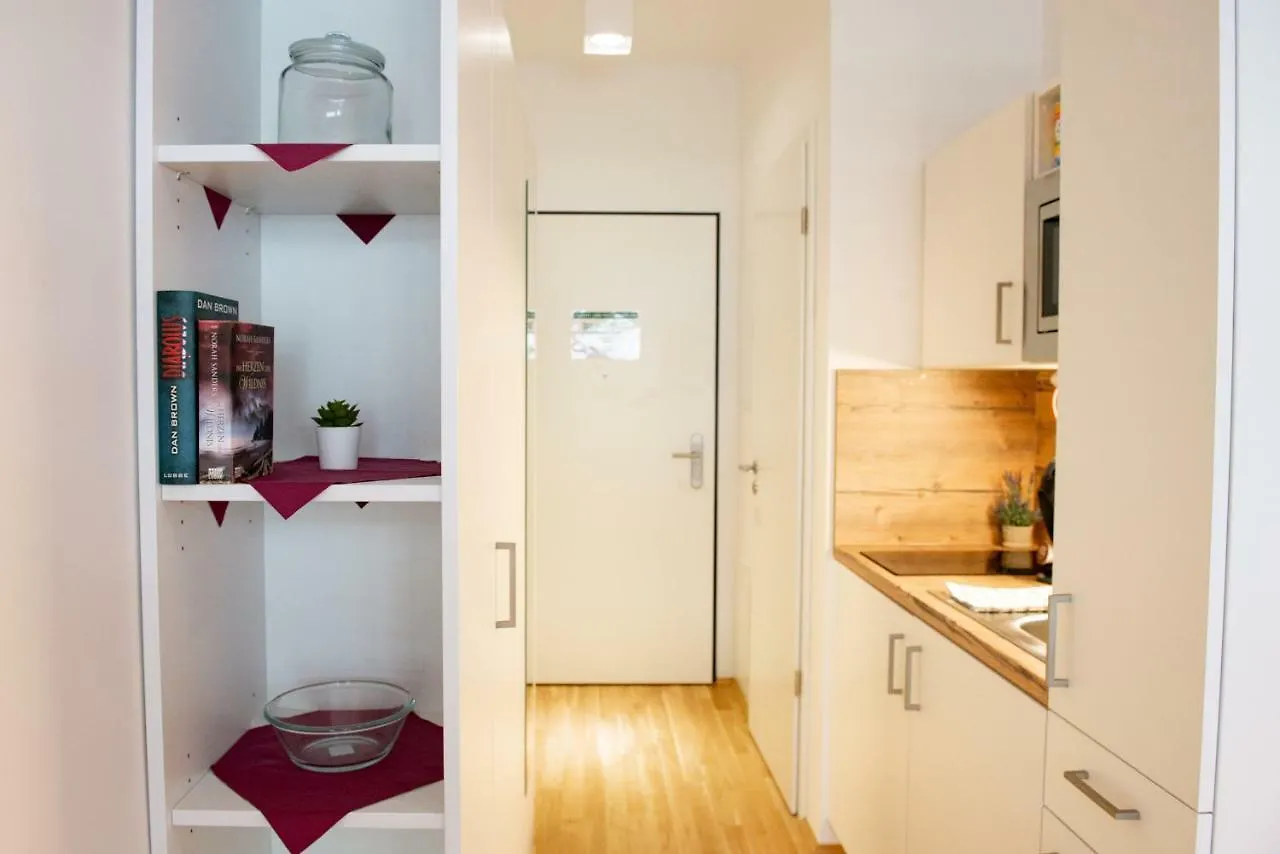 Myroom - Top Munich Serviced Apartments Апарт-отель
