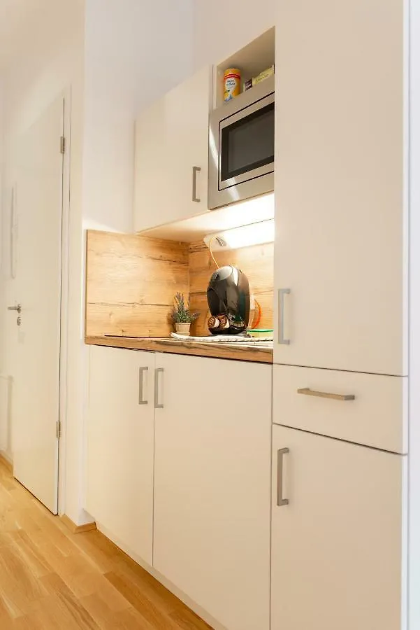Myroom - Top Munich Serviced Apartments Апарт-отель